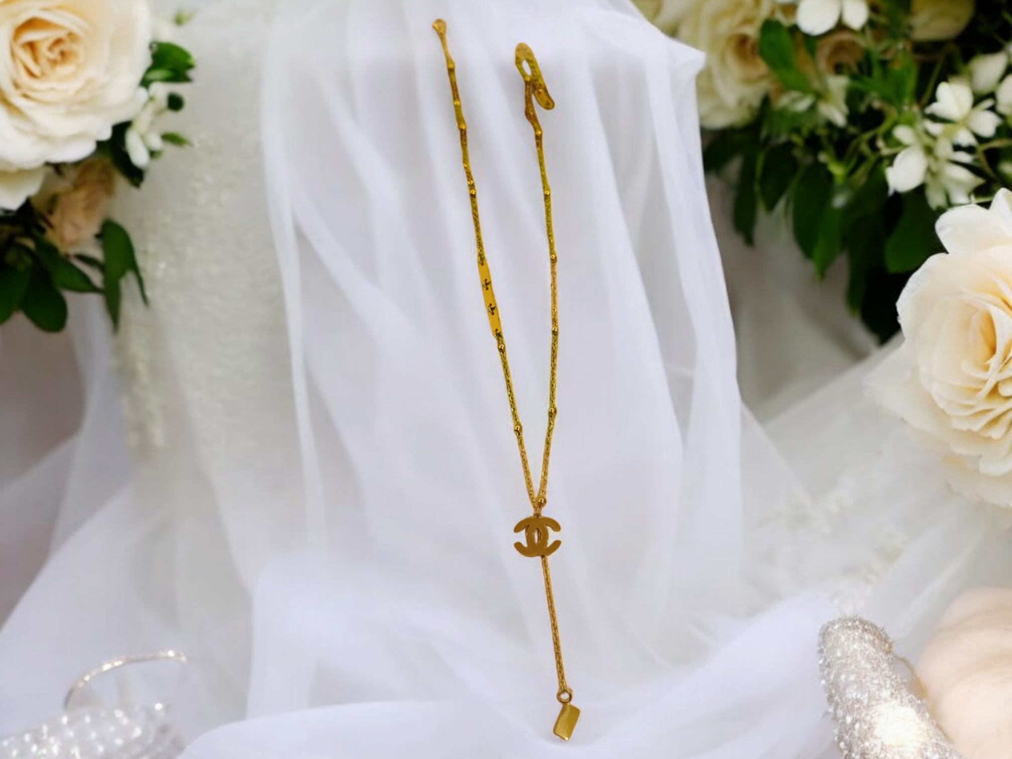 Elegant Female Necklace (Premium Quality)