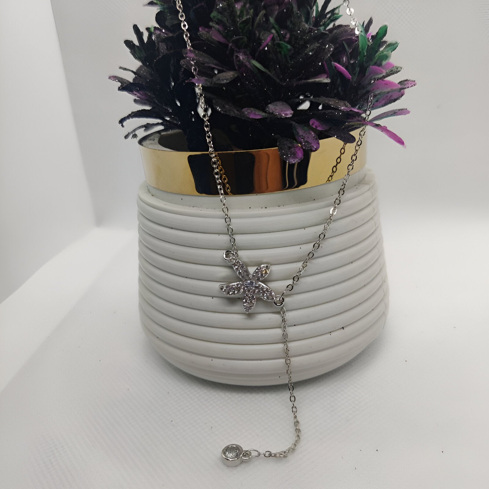 Starfish Pendant Necklace (Premium Quality)